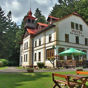 Hotel Pod Sikmou Vezi